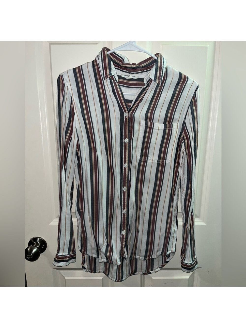 Beachlunchlounge Black White Burgundy Casual Button Down Shirt